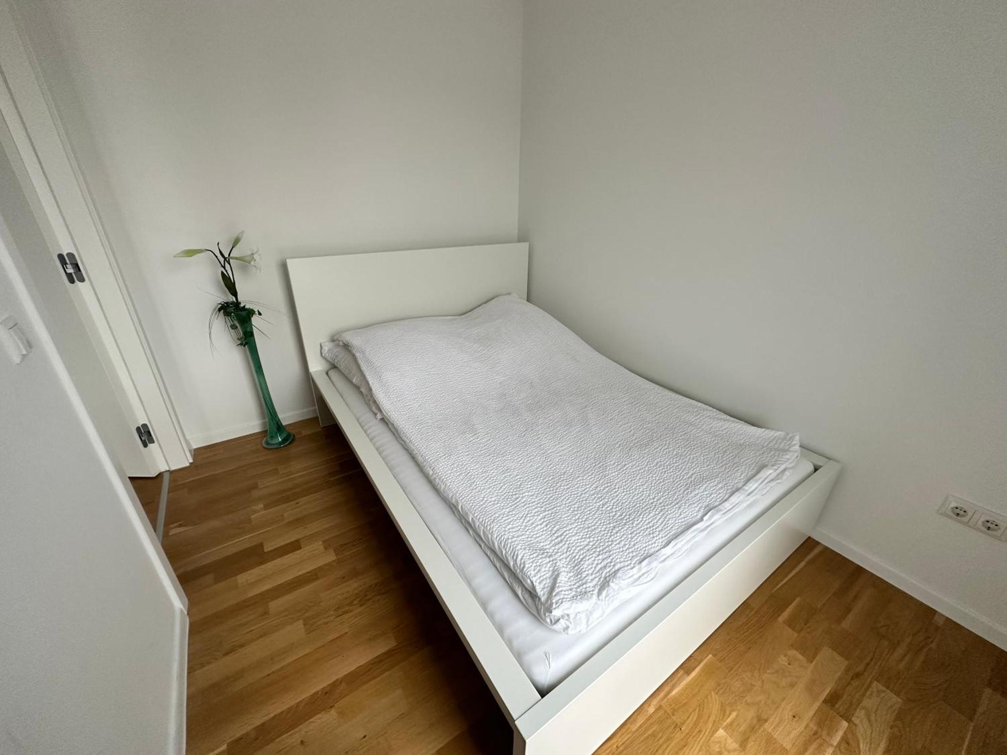 Modernes Apartment I Parkplatz I Terrasse Blumberg Exterior foto